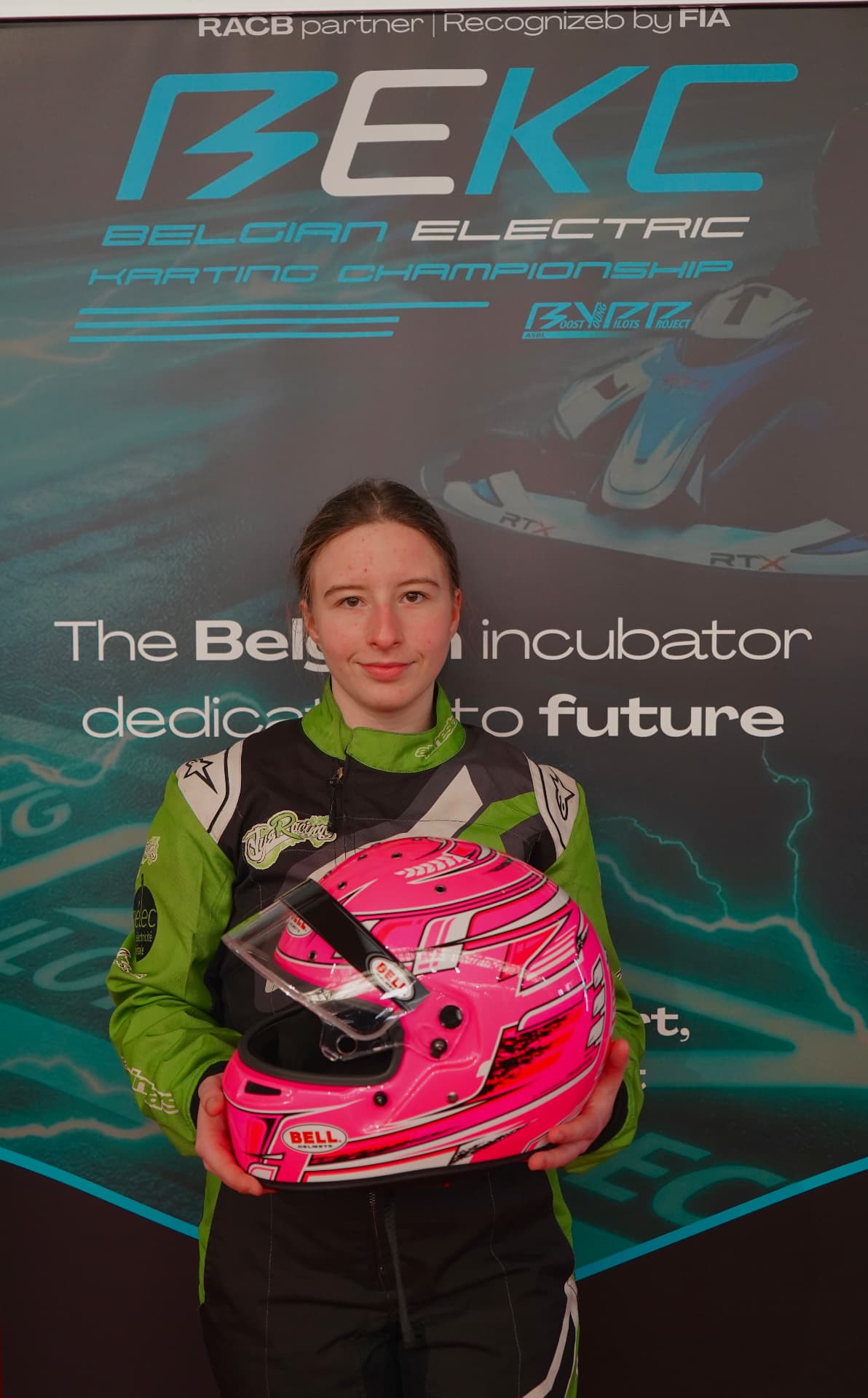 Flora Pirmez, pilote Juniors